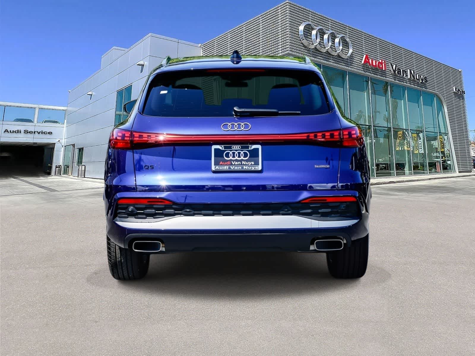 Thumbnail: 2025 Audi Q5 - 3