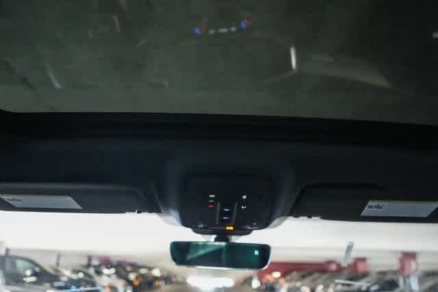 Thumbnail: 2025 Audi Q3 - 22