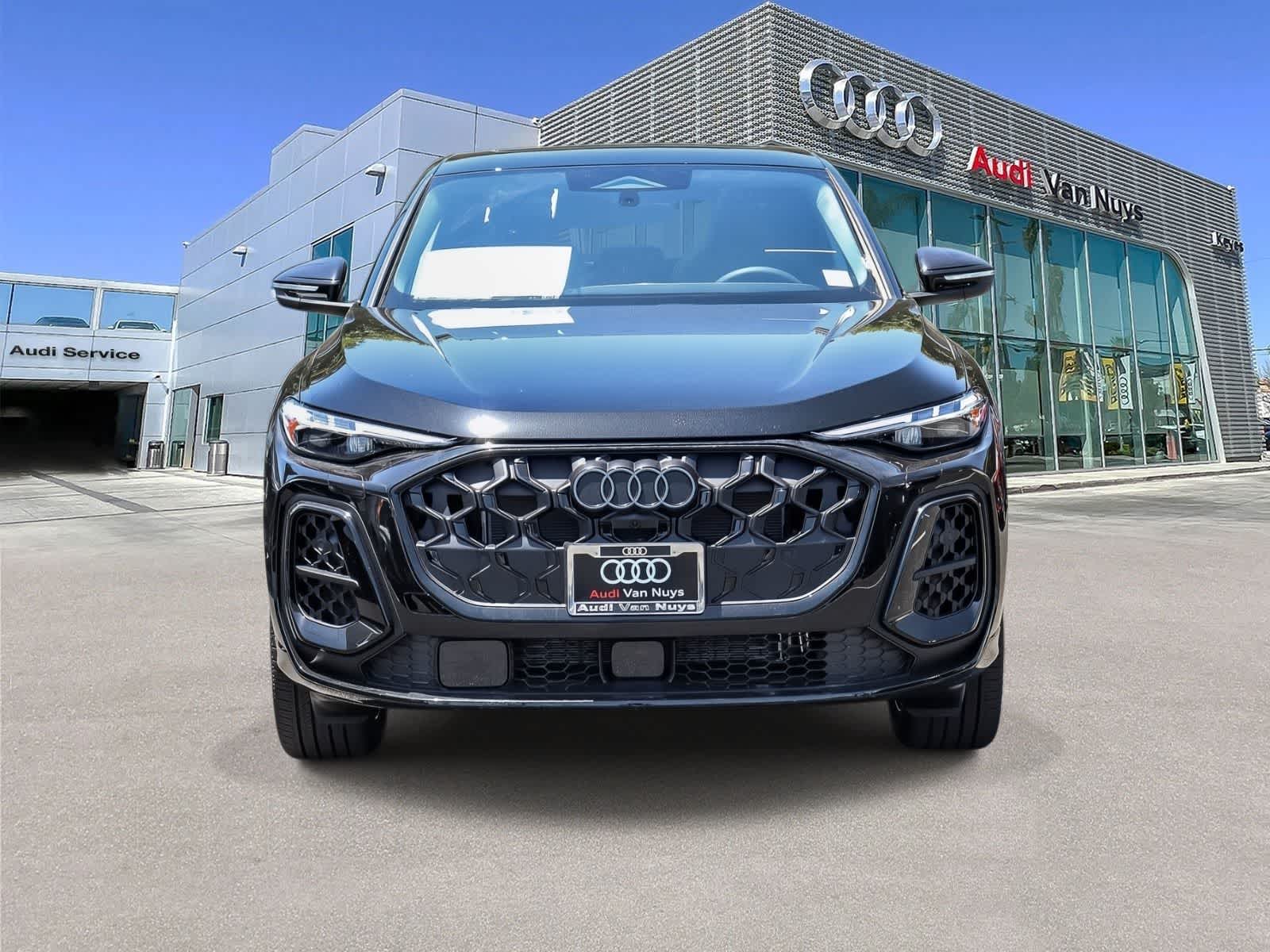 Thumbnail: 2026 Audi Q5 - 6