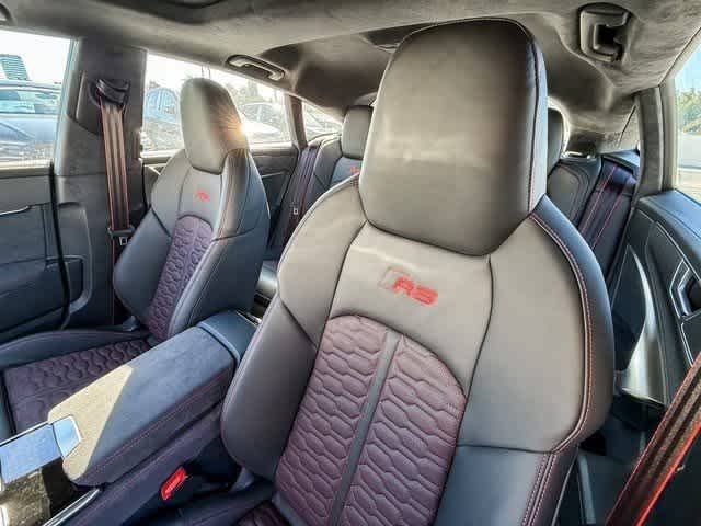 Thumbnail: 2026 Audi RS 7 - 26