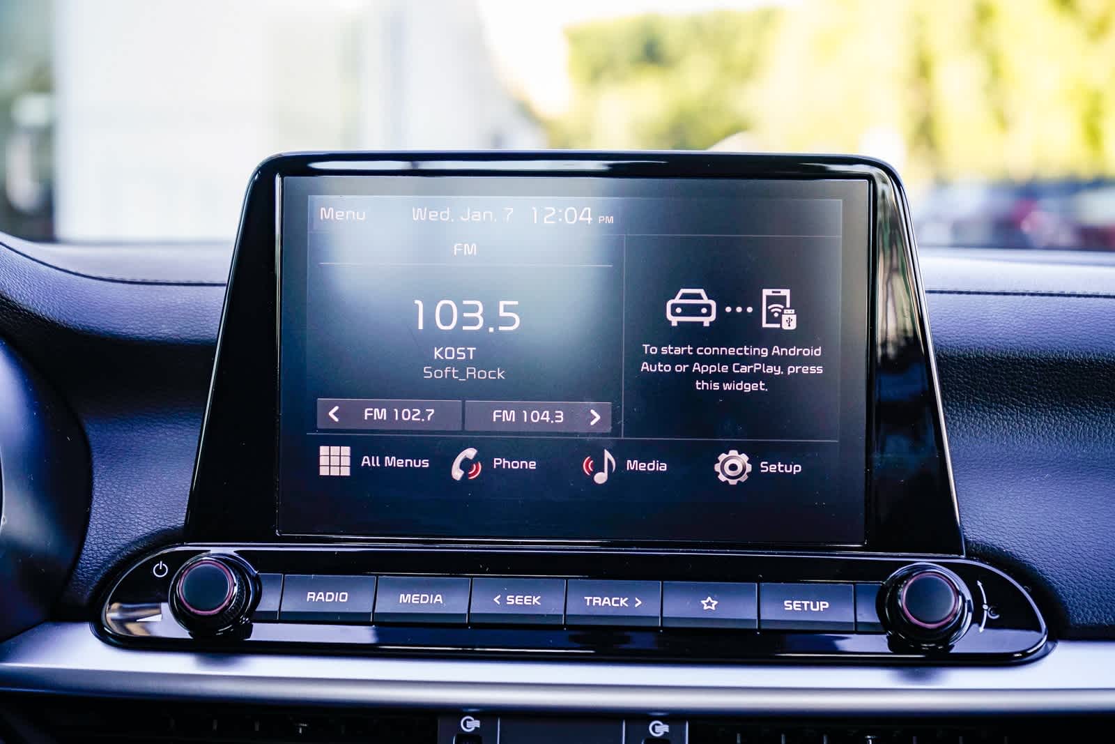 Thumbnail: 2023 Kia Forte - 13