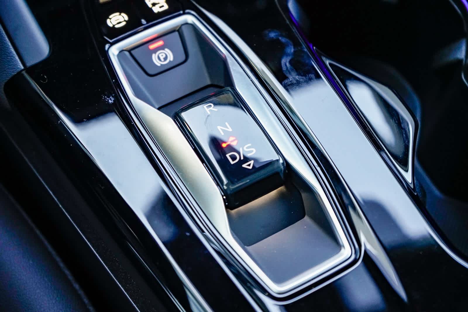 Thumbnail: 2025 Audi Q5 - 21