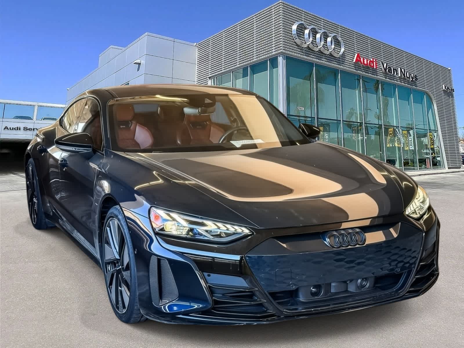 Thumbnail: 2023 Audi RS e-tron GT - 3