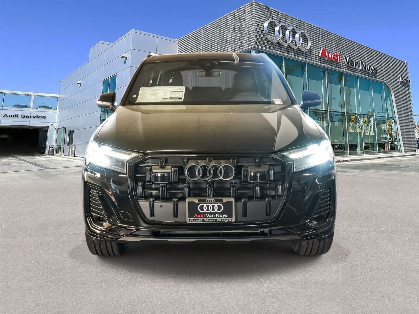 Thumbnail: 2026 Audi Q7 - 2
