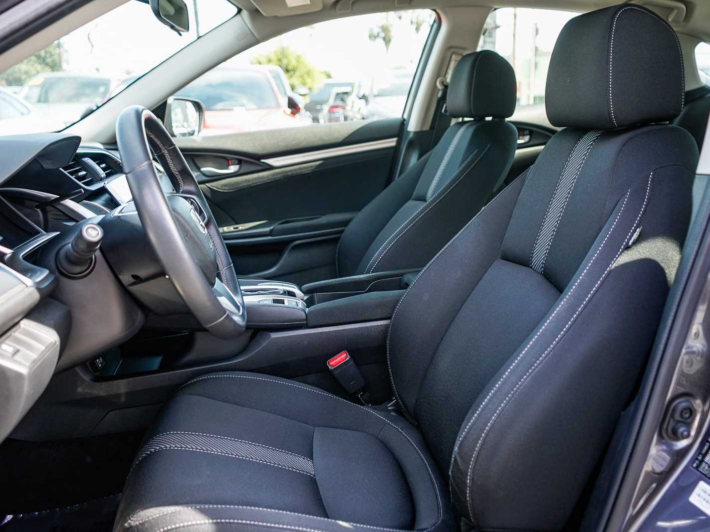 Thumbnail: 2018 Honda Civic - 17