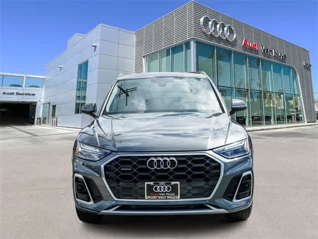 Thumbnail: 2023 Audi Q5 - 6