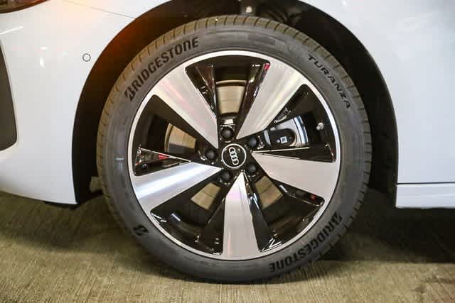 Thumbnail: 2025 Audi A5 - 9