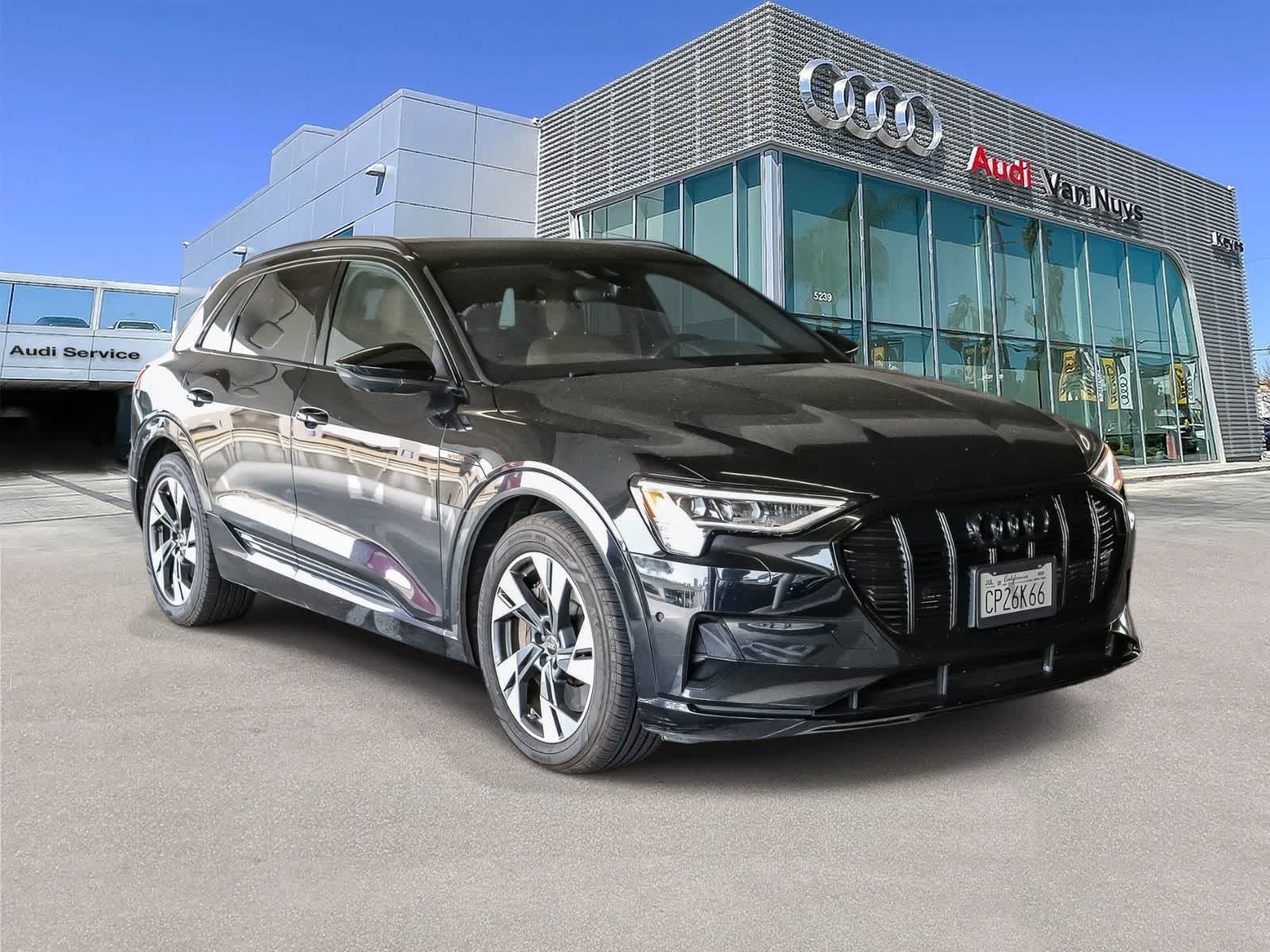 Thumbnail: 2023 Audi e-tron - 5