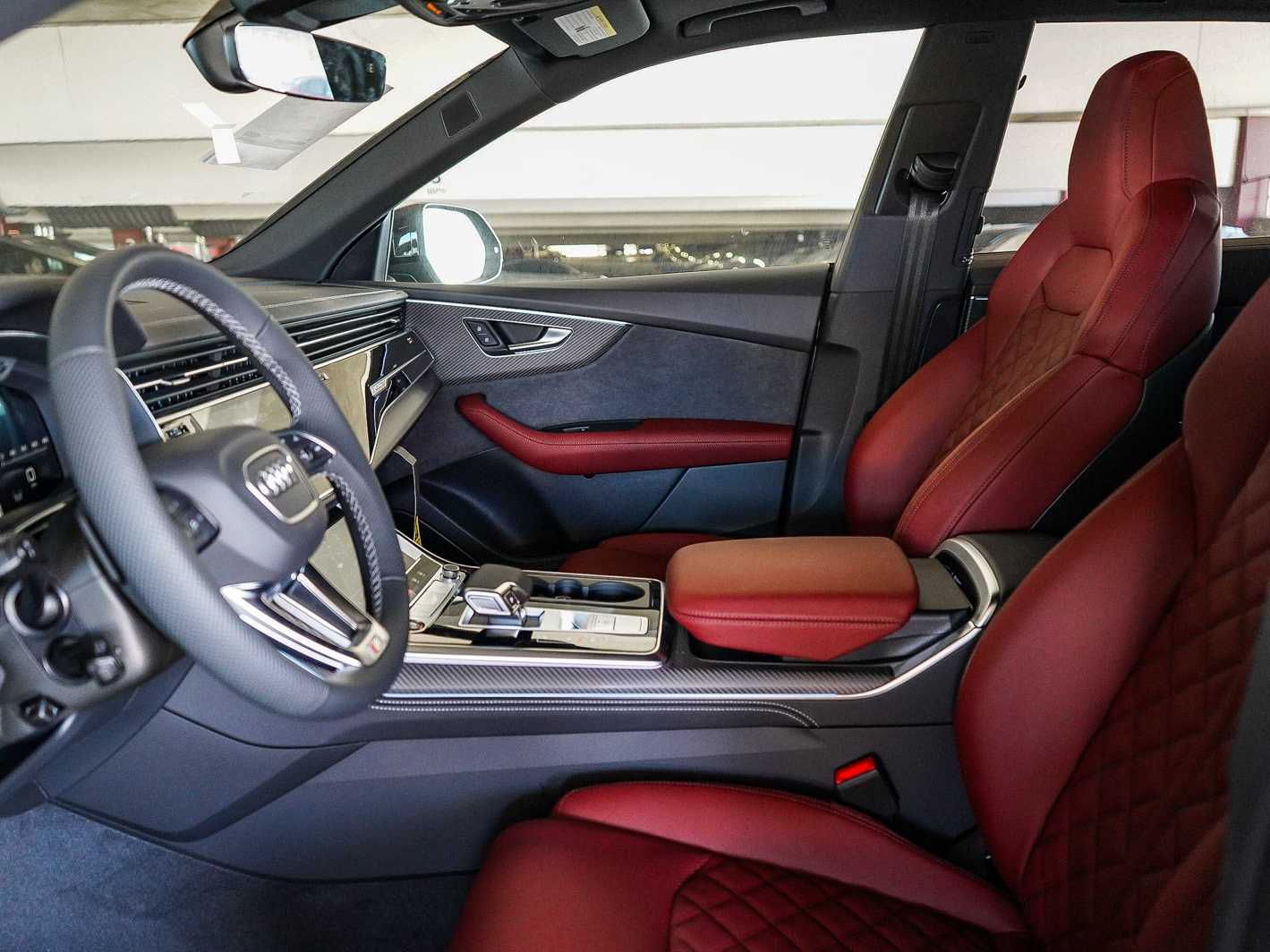 Thumbnail: 2026 Audi SQ8 - 19