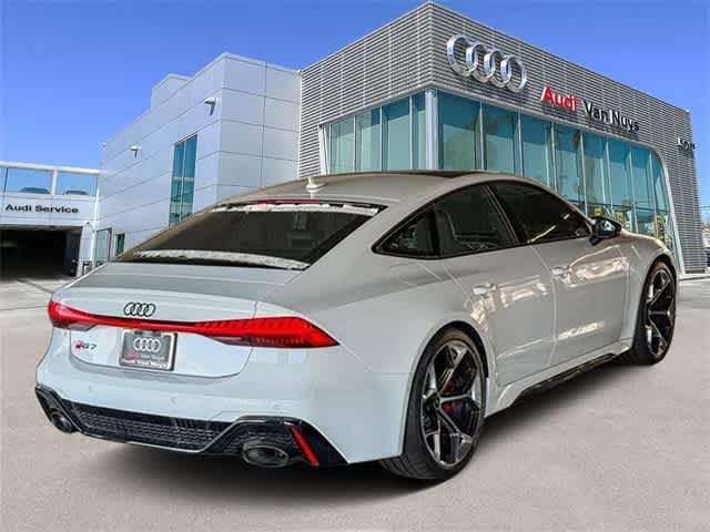 Thumbnail: 2025 Audi RS 7 - 4