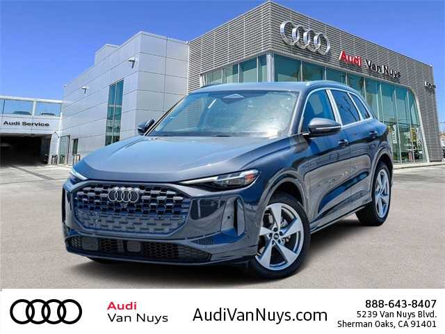 2025 Audi New Q5 Prestige's photo