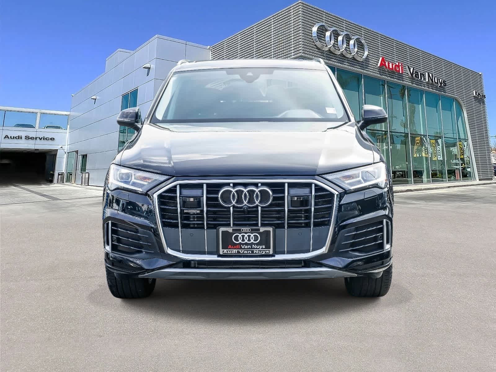 Thumbnail: 2023 Audi Q7 - 6