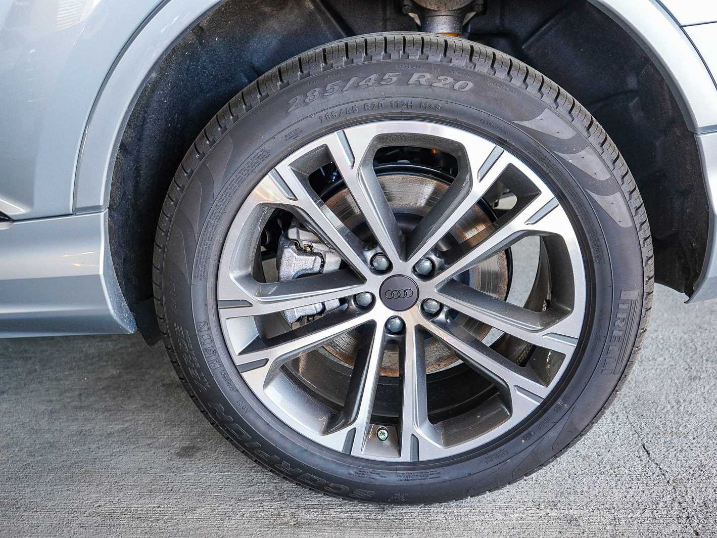 Thumbnail: 2026 Audi Q7 - 8