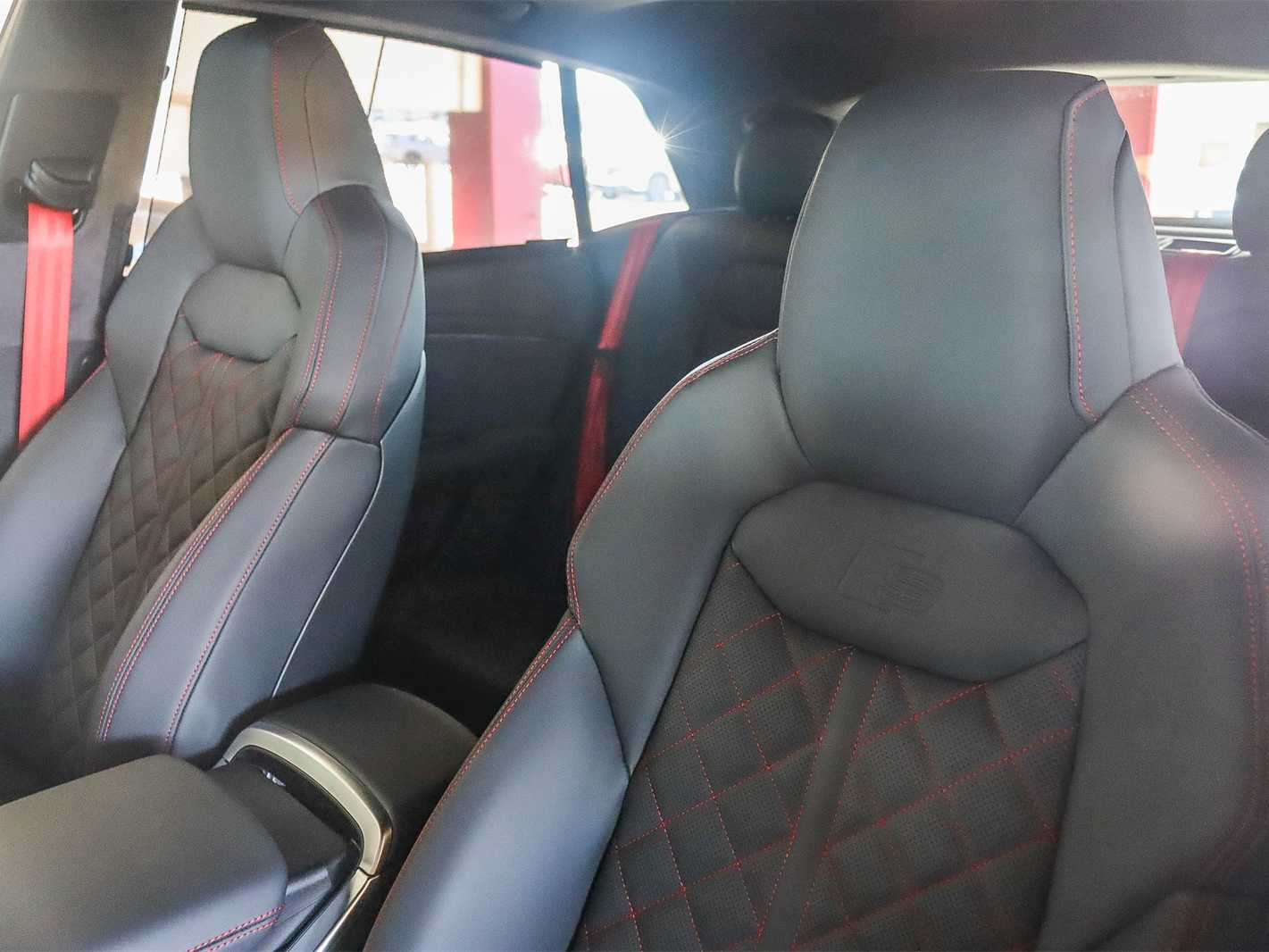 Thumbnail: 2026 Audi SQ8 - 26