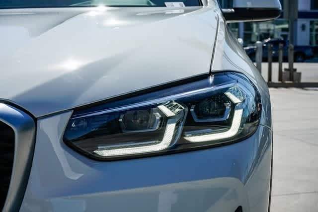 Thumbnail: 2022 BMW X4 - 7