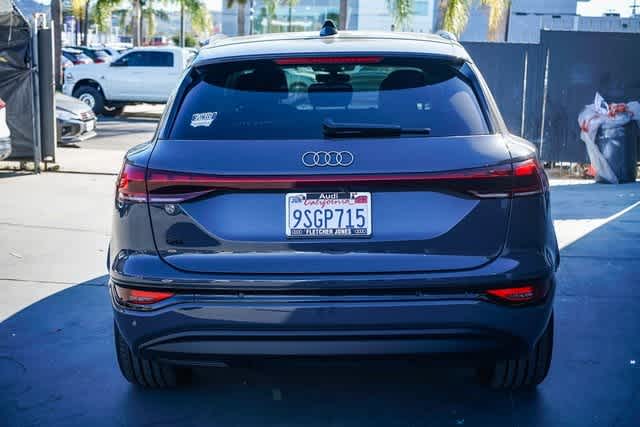 Thumbnail: 2025 Audi Q6 e-tron - 3