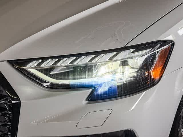 Thumbnail: 2025 Audi A8 - 10