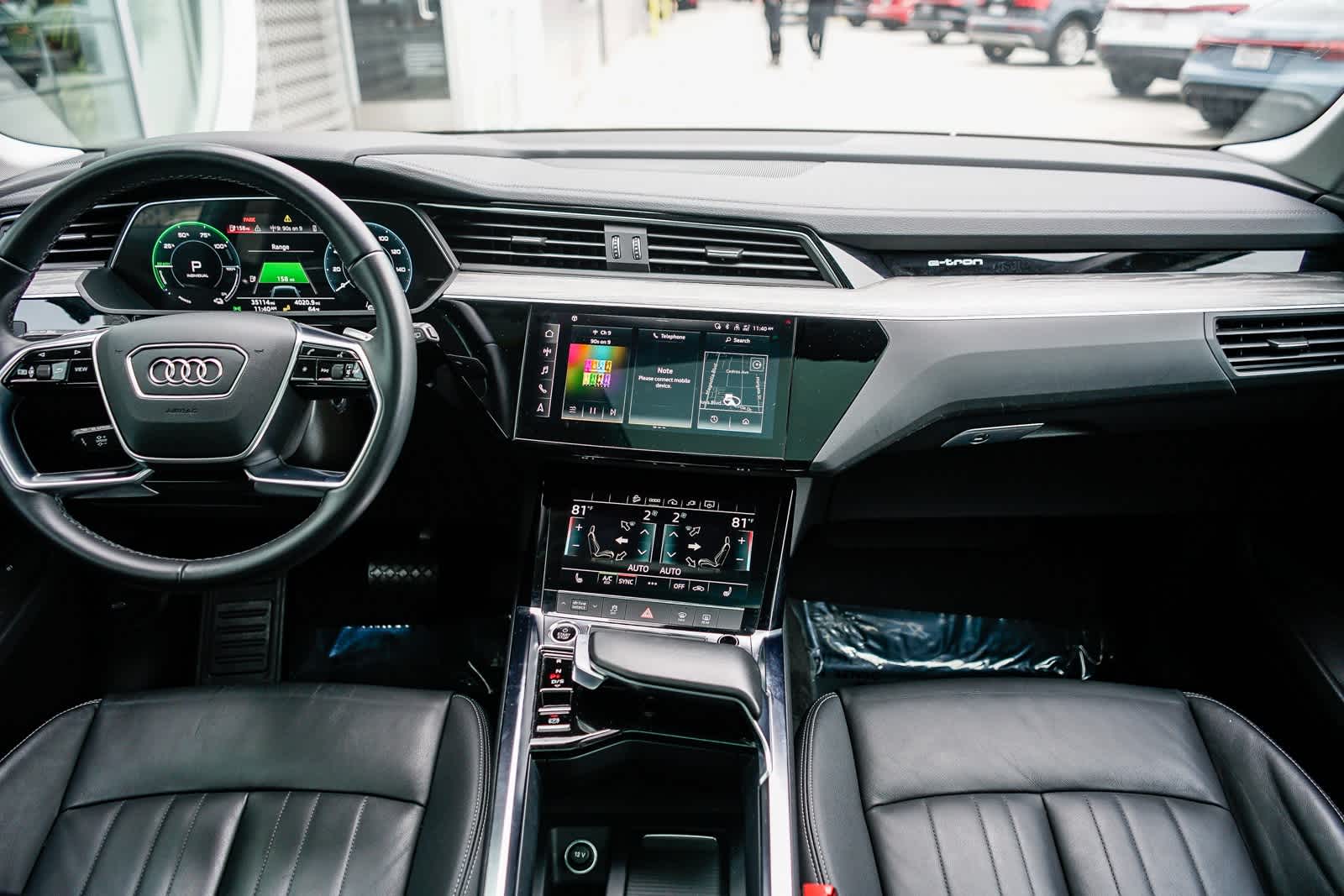 Thumbnail: 2023 Audi e-tron - 12