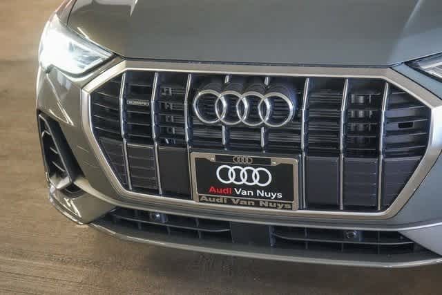 Thumbnail: 2025 Audi Q3 - 9