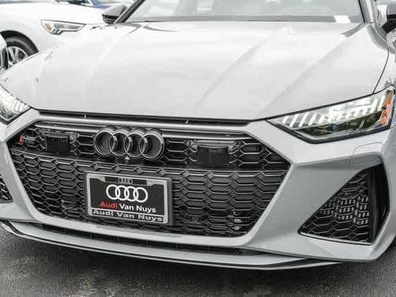 Thumbnail: 2025 Audi RS 7 - 8