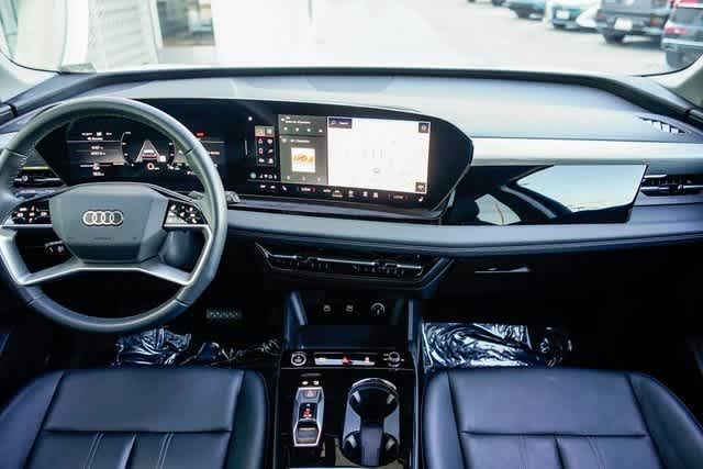 Thumbnail: 2025 Audi Q6 e-tron - 12