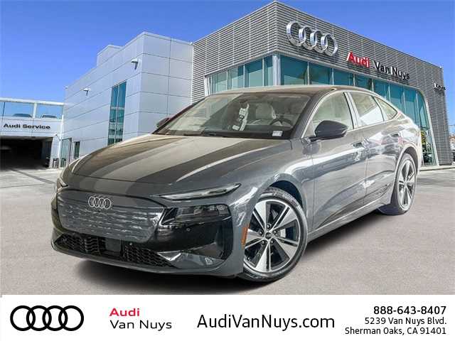 Thumbnail: 2025 Audi e-tron S - 1
