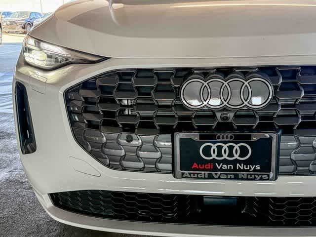 Thumbnail: 2025 Audi Q5 - 11