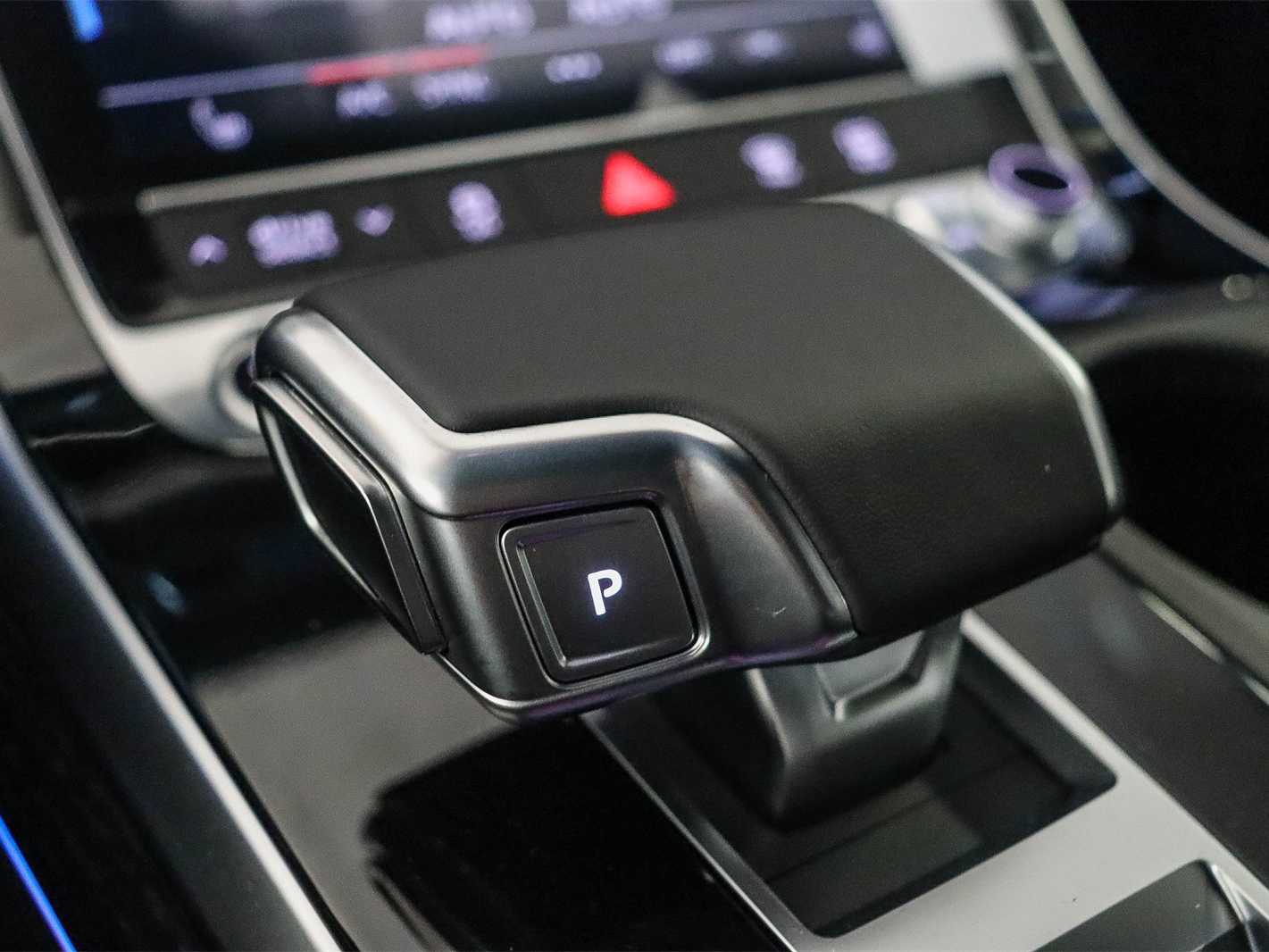 Thumbnail: 2026 Audi Q7 - 24