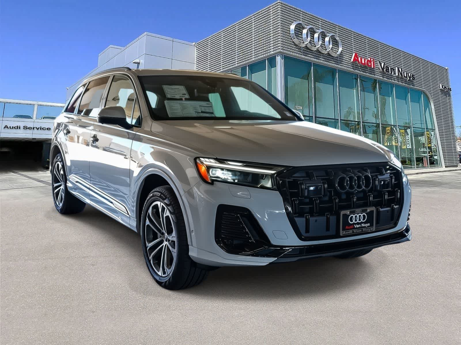 Thumbnail: 2026 Audi Q7 - 3
