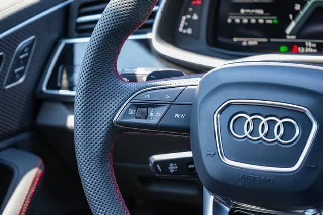 Thumbnail: 2025 Audi SQ7 - 20