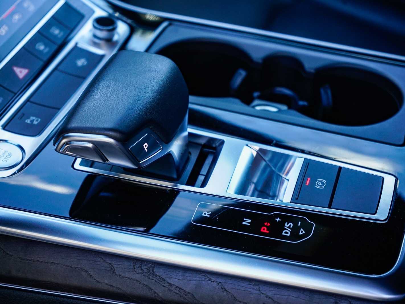 Thumbnail: 2019 Audi Q8 - 21