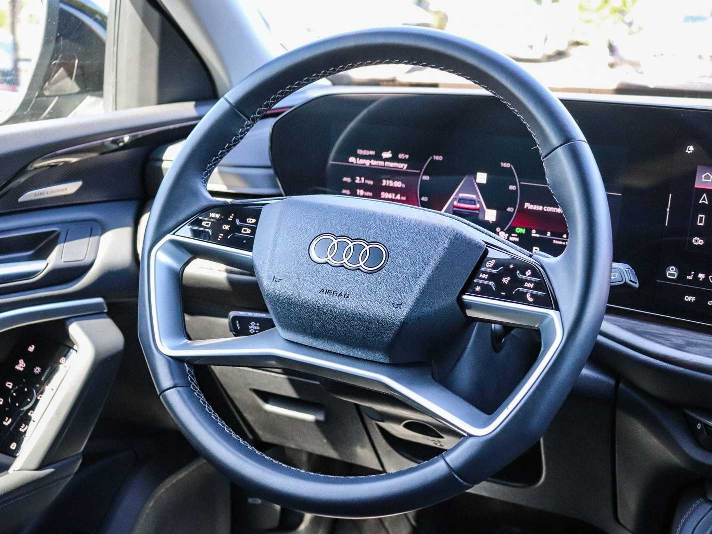 Thumbnail: 2025 Audi Q5 - 15
