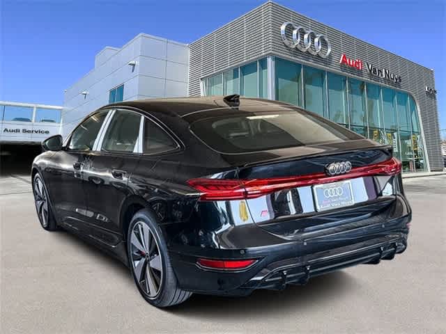 Thumbnail: 2025 Audi e-tron S - 6