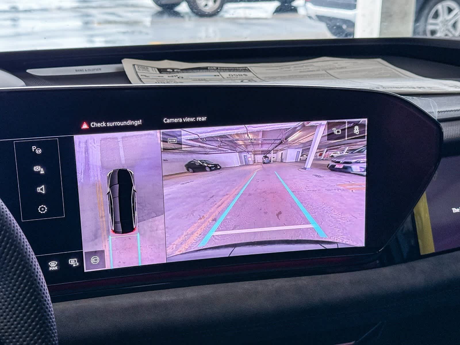 Thumbnail: 2025 Audi e-tron S - 25