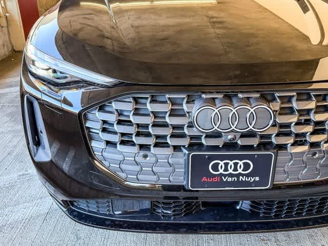 Thumbnail: 2025 Audi Q5 - 11