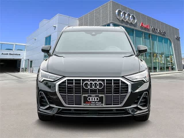 Thumbnail: 2023 Audi Q3 - 6