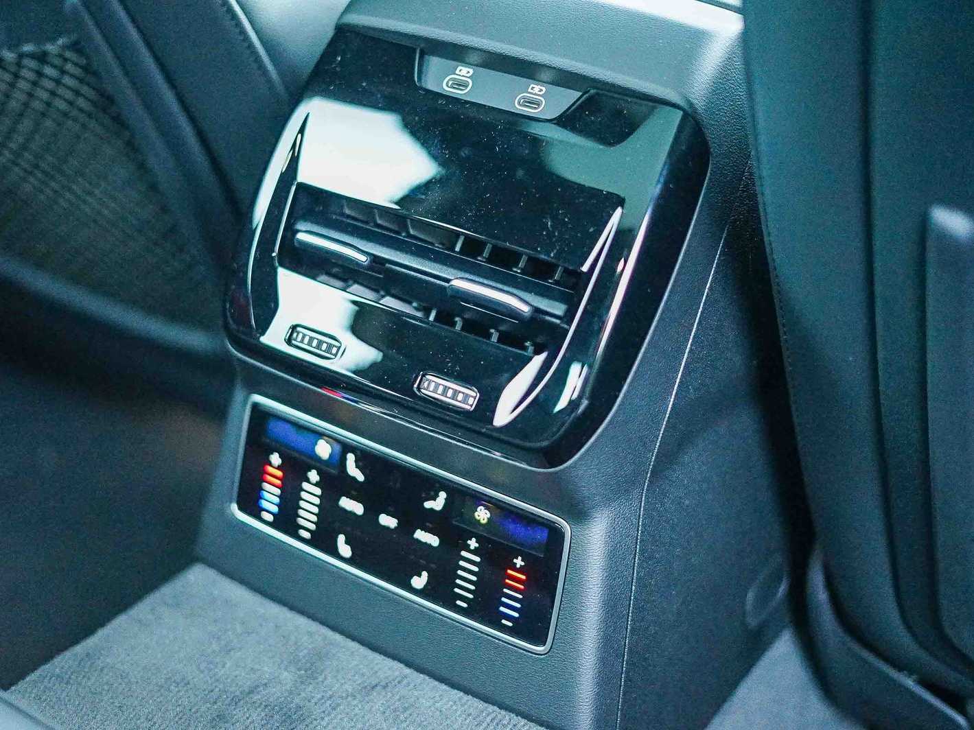 Thumbnail: 2026 Audi A6 - 19