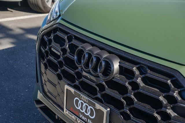 Thumbnail: 2022 Audi Q5 - 9