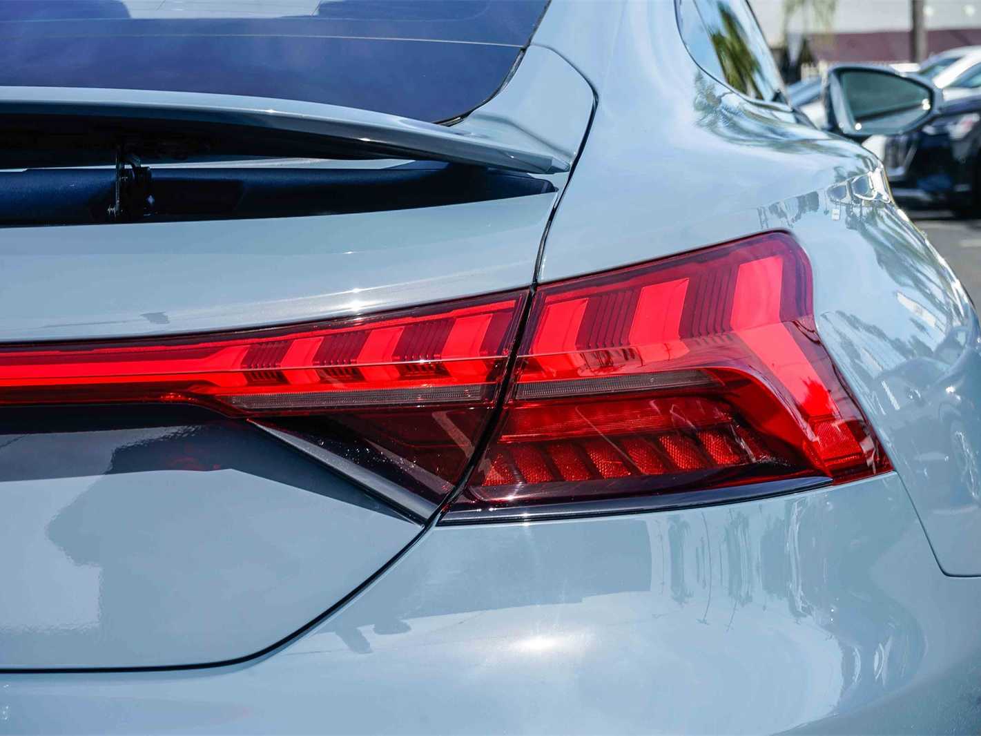 Thumbnail: 2023 Audi e-tron GT - 9