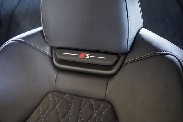 Thumbnail: 2025 Audi SQ6 e-tron - 37