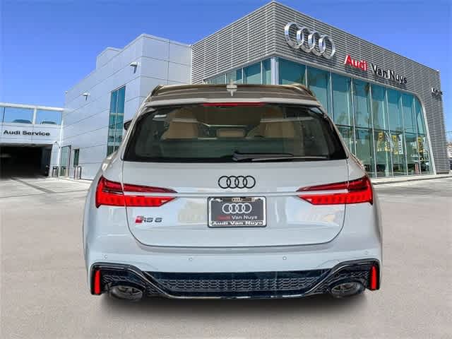 Thumbnail: 2025 Audi RS 6 - 5