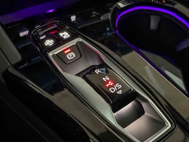 Thumbnail: 2025 Audi Q5 - 24