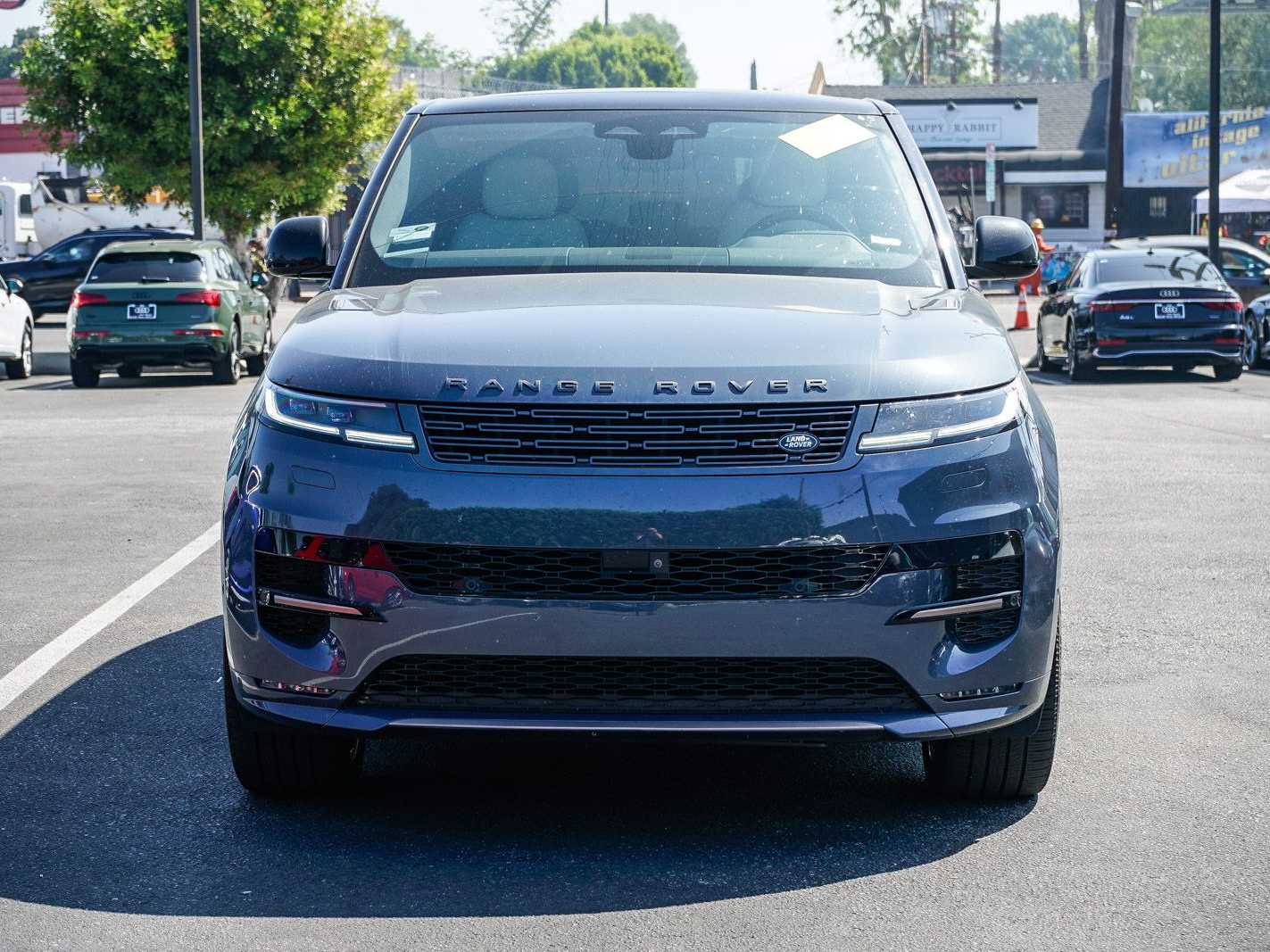 Thumbnail: 2025 Land Rover Range Rover Sport - 6