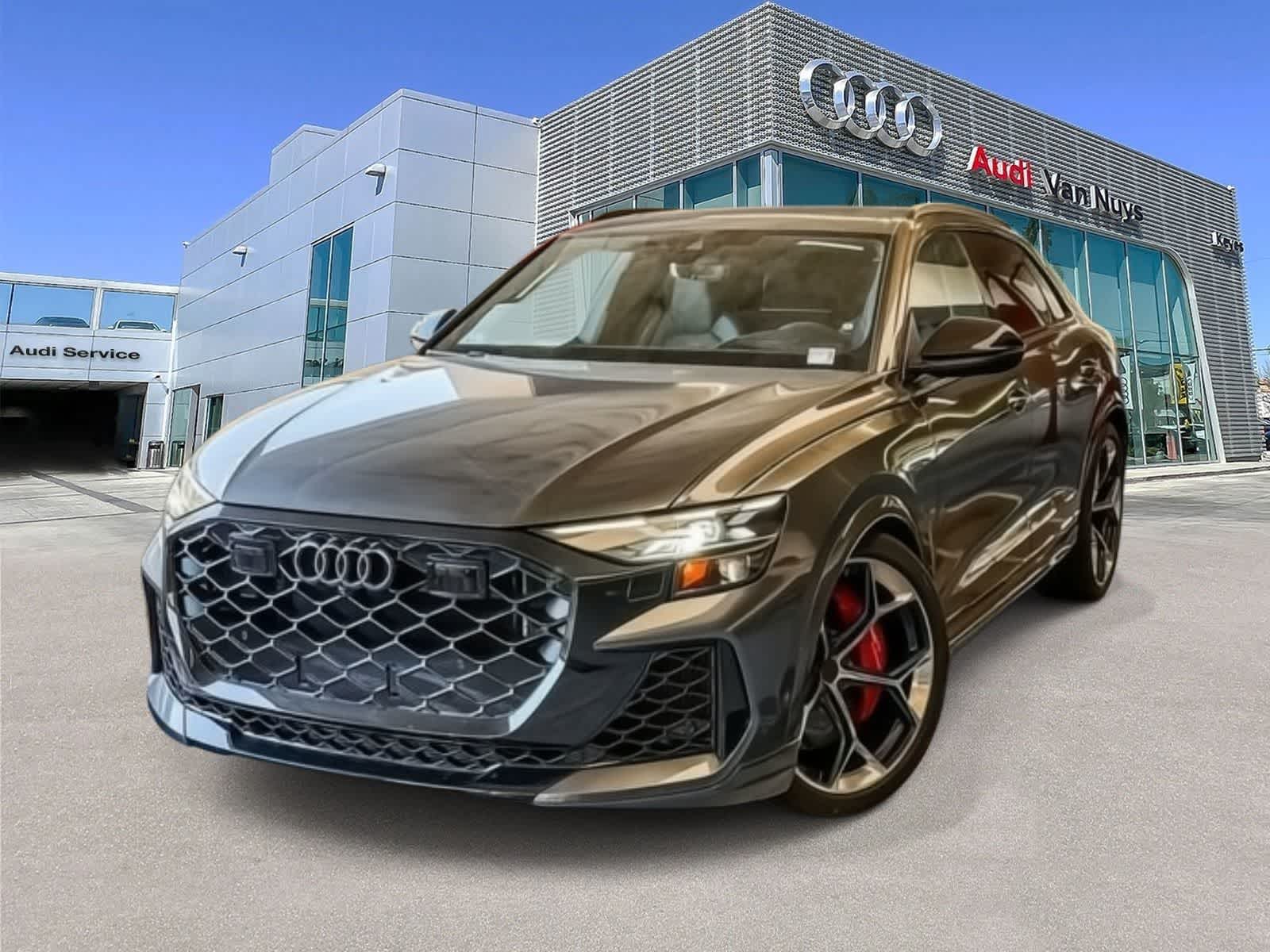 Thumbnail: 2026 Audi RS Q8 - 1