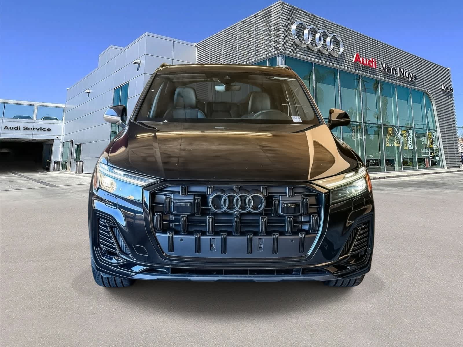 Thumbnail: 2026 Audi Q7 - 2