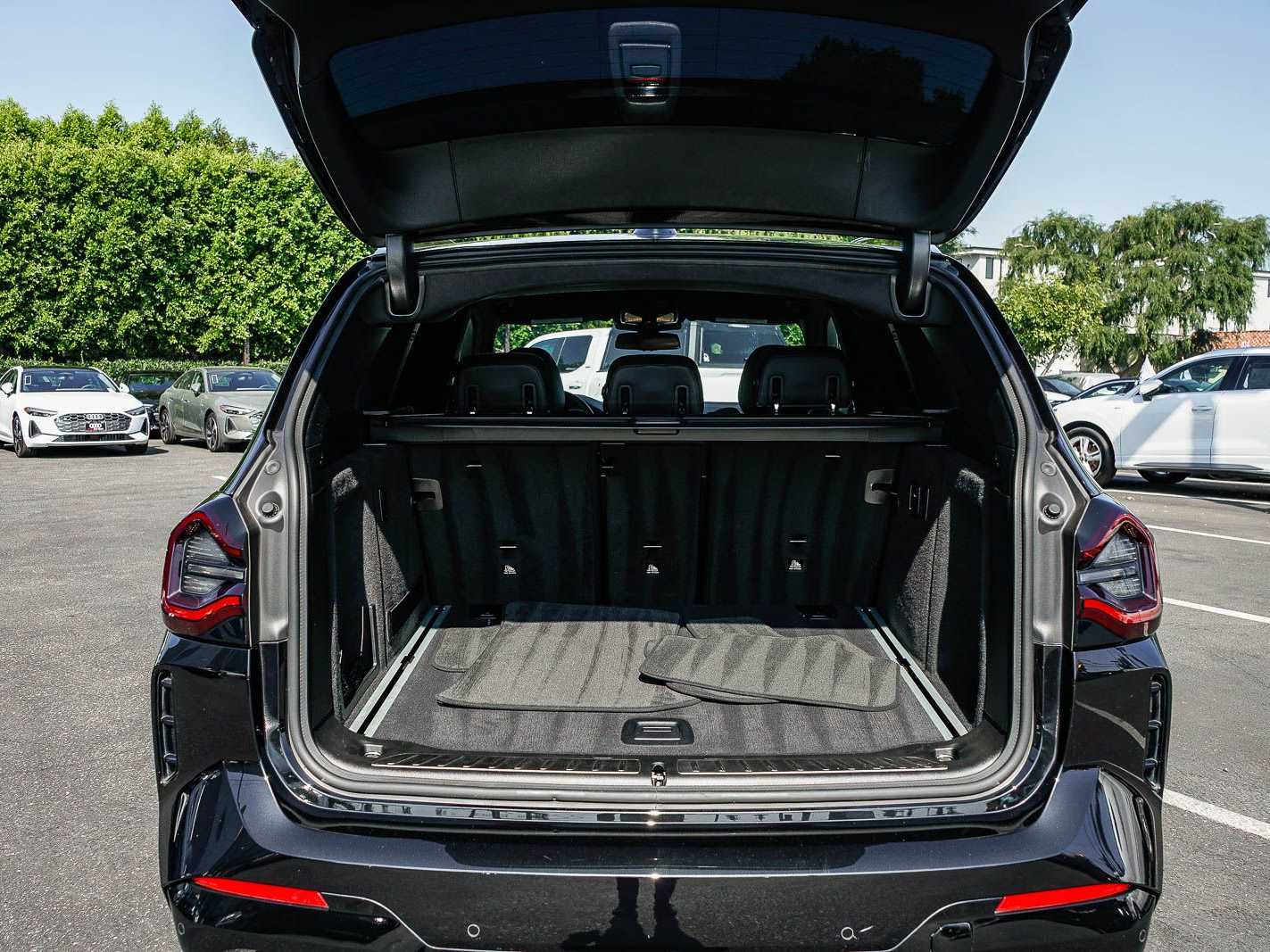 Thumbnail: 2022 BMW X3 - 27