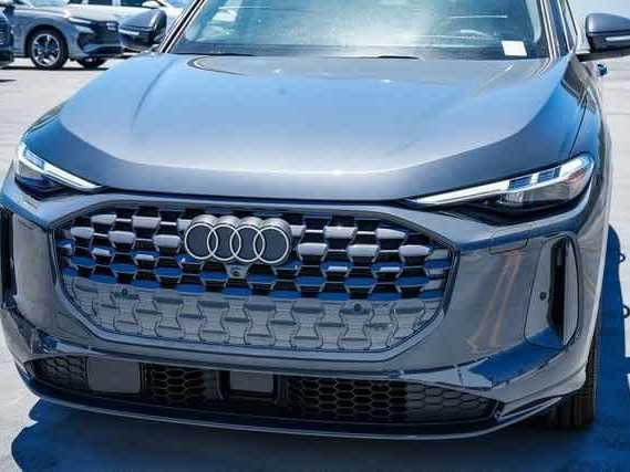 Thumbnail: 2025 Audi Q5 - 8