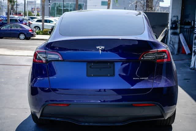 2023 Tesla Model Y Long Range 3