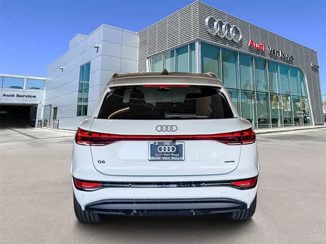 Thumbnail: 2025 Audi Q6 e-tron - 5