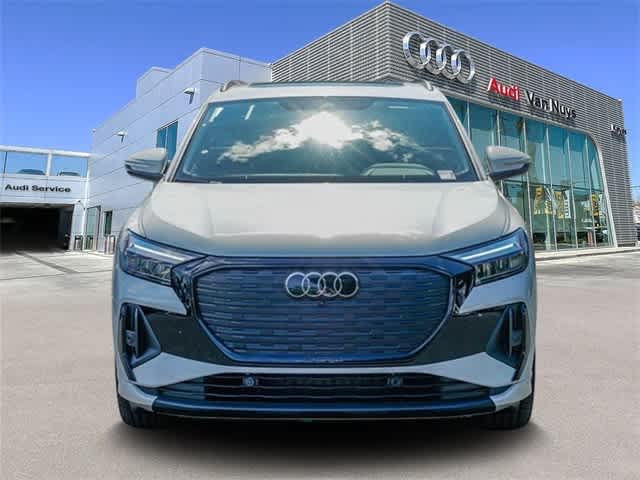 Thumbnail: 2026 Audi Q4 e-tron - 6